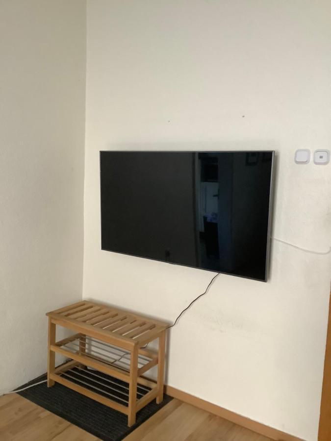 Apartment Bis Zu 8 Einzelbetten Stellplatz Wifi Essen Exteriér fotografie