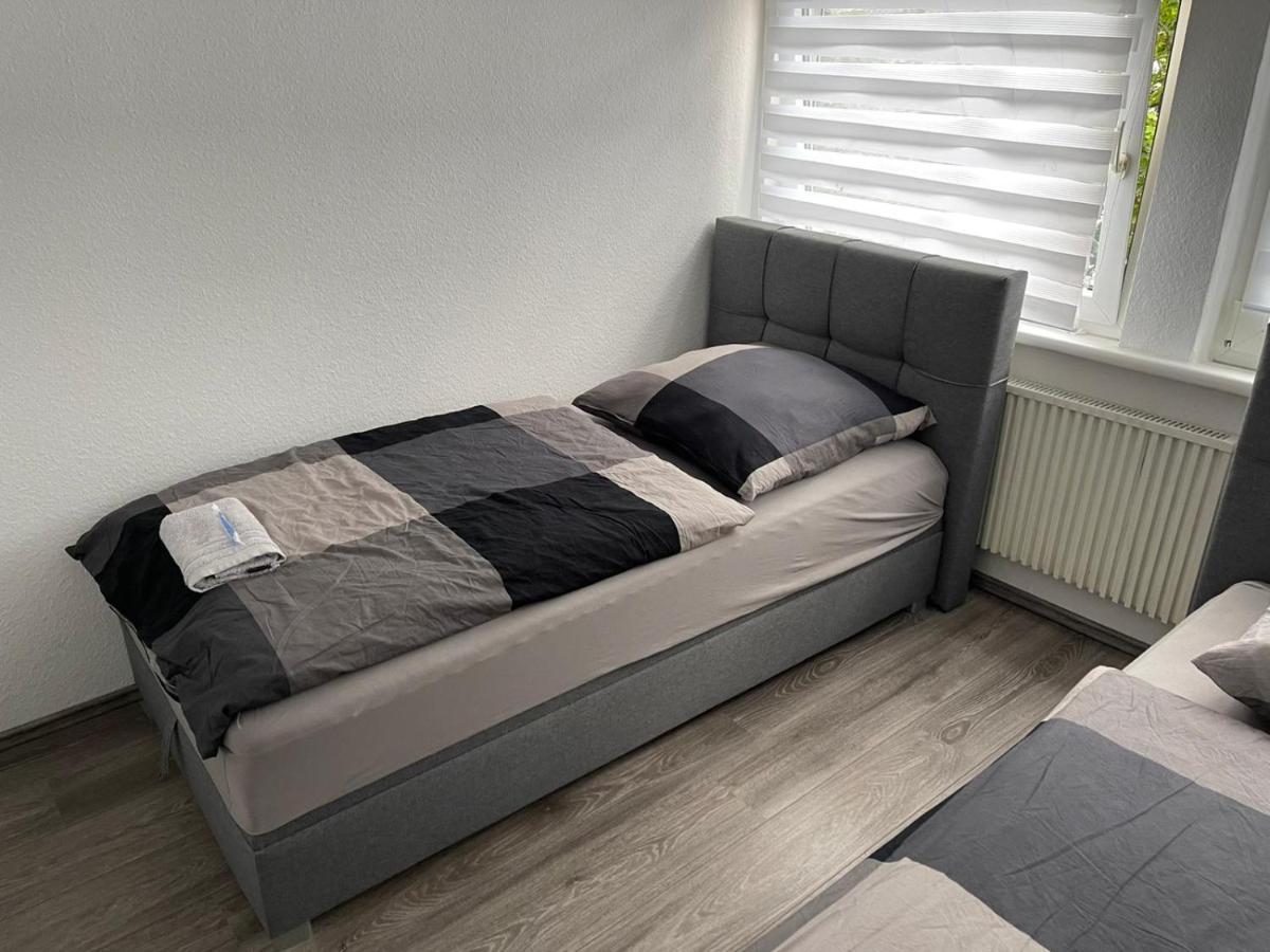 Apartment Bis Zu 8 Einzelbetten Stellplatz Wifi Essen Exteriér fotografie