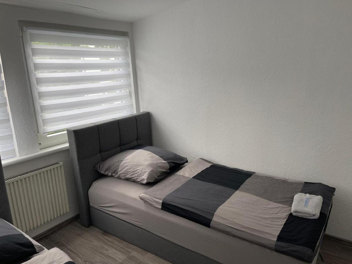 Apartment Bis Zu 8 Einzelbetten Stellplatz Wifi Essen Exteriér fotografie
