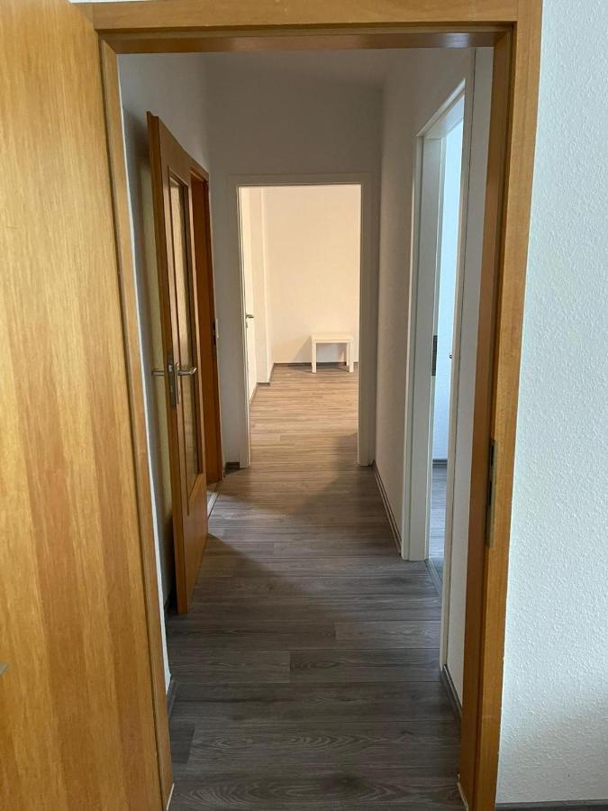 Apartment Bis Zu 8 Einzelbetten Stellplatz Wifi Essen Exteriér fotografie